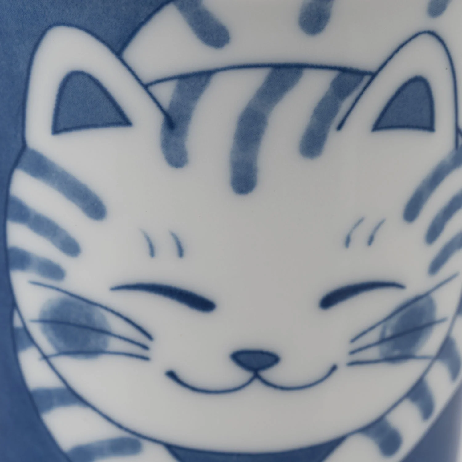 Chigura Tora Japanese Mug - Image 3