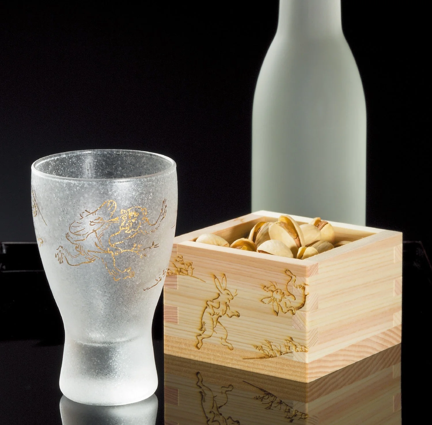 Choju Giga Premium Japanese Masuzake Set - Image 4